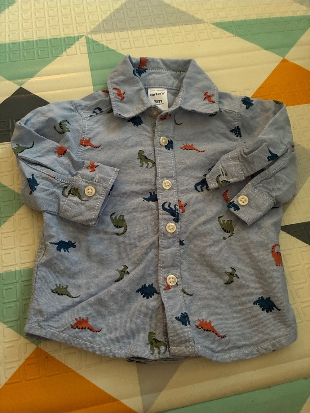 20/25$ 🧸 Carter's Baby Boys Light Blue Dinosaur Button-Up Shirt